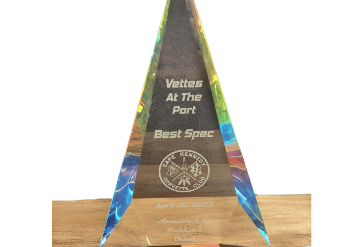 Shiny triangle award for Vette at the Port